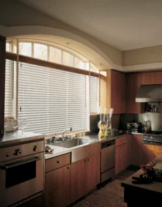 aluminum blinds, metal shades, mini-blinds, horizontal blinds